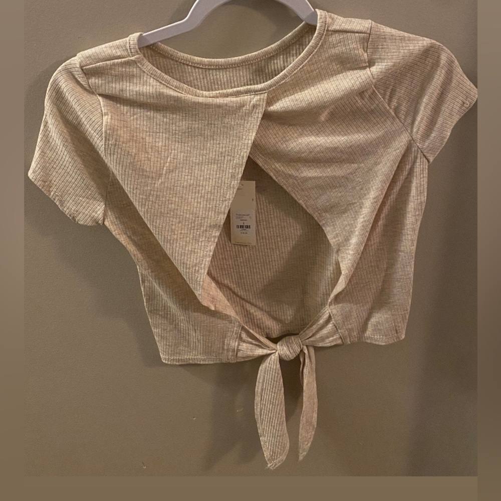 Blackless Francesca’s top